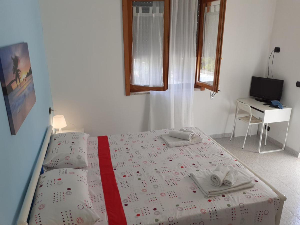 Casa Vacanza Fiorella Torre dell'Orso Εξωτερικό φωτογραφία