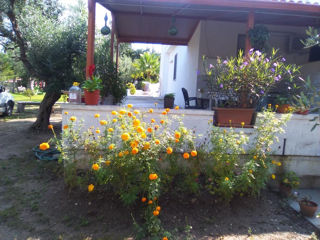Casa Vacanza Fiorella Torre dell'Orso Εξωτερικό φωτογραφία