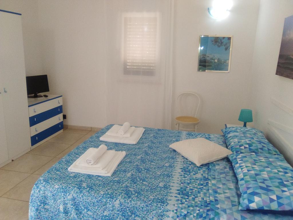 Casa Vacanza Fiorella Torre dell'Orso Εξωτερικό φωτογραφία
