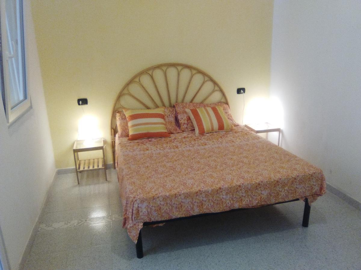 Casa Vacanza Fiorella Torre dell'Orso Εξωτερικό φωτογραφία
